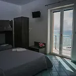 La Perla Hotel 3*