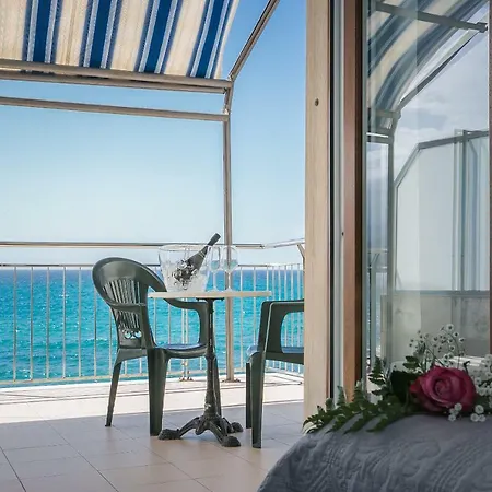 La Perla 3* Villammare