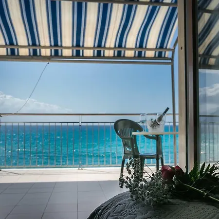 La Perla 3* Villammare